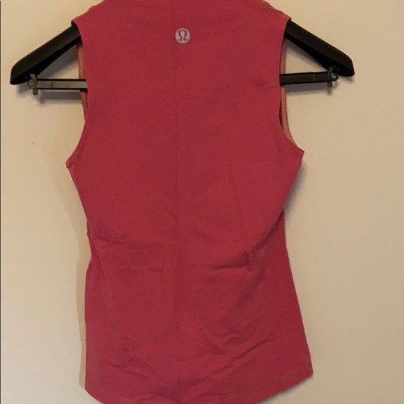 Lululemon Workout top - Picture 2 of 2